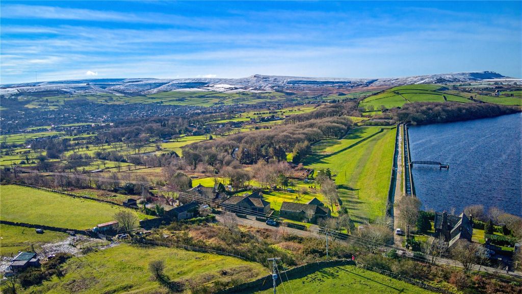 Property photo 3 of 31 Aerial View