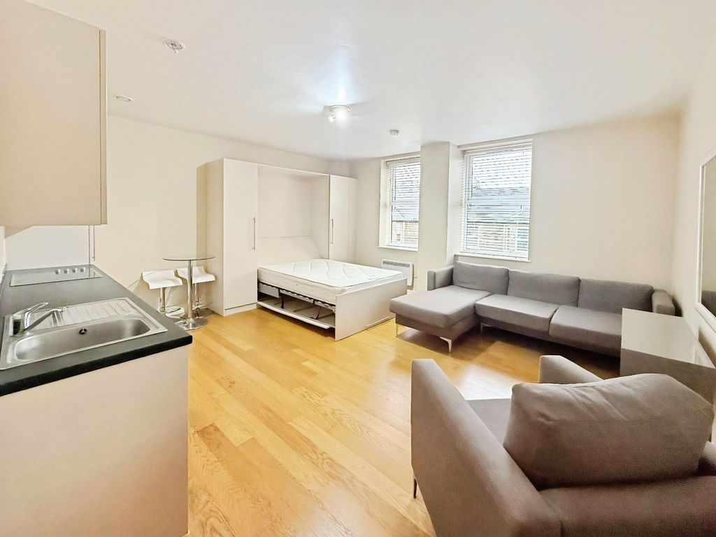 Property photo 3 of 9 Picture No. 08