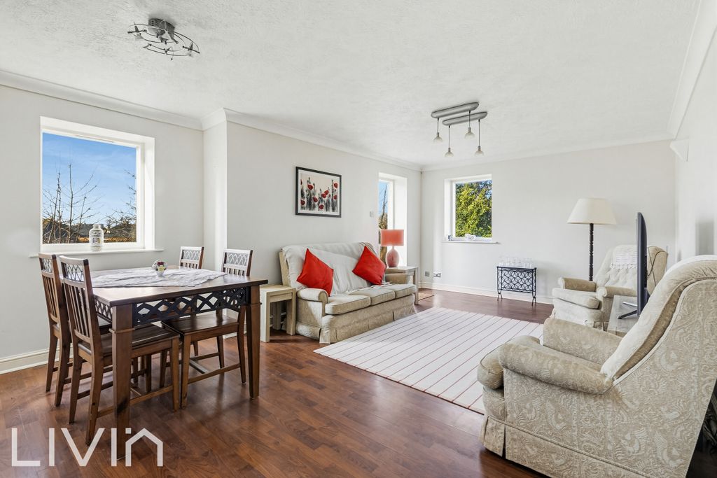 Property photo 2 of 12 2