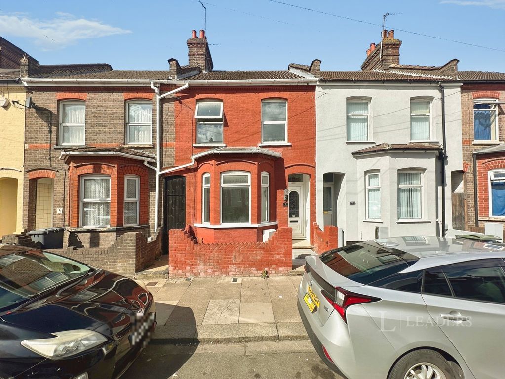 Property photo 1 of 24 Pbox-Img.Jpg