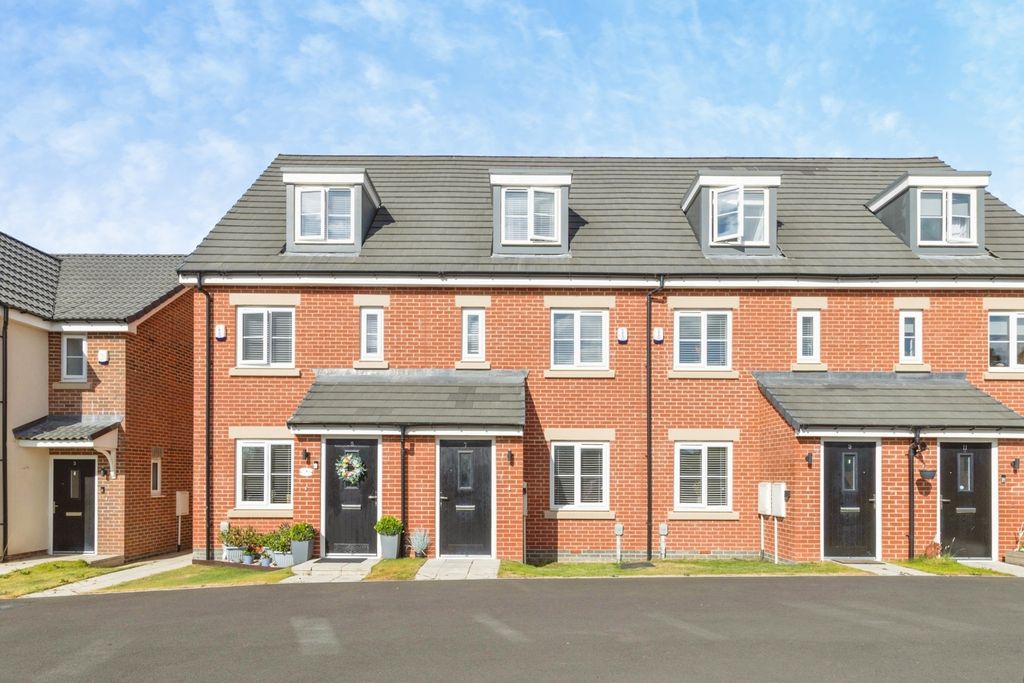 Property photo 1 of 19 Pbox-Img.Jpg