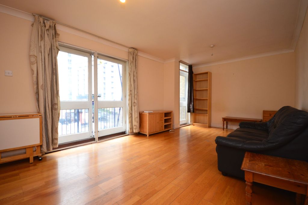 Property photo 1 of 9 2 Double Bedrooms Apartment To Rent