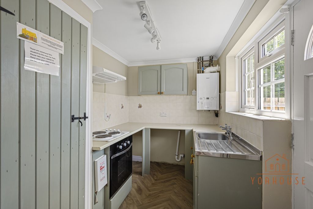 Property photo 2 of 10 12_Claxton_Grange__6