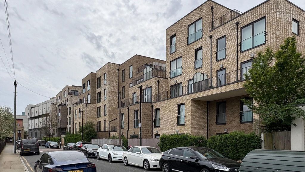 Property photo 3 of 3