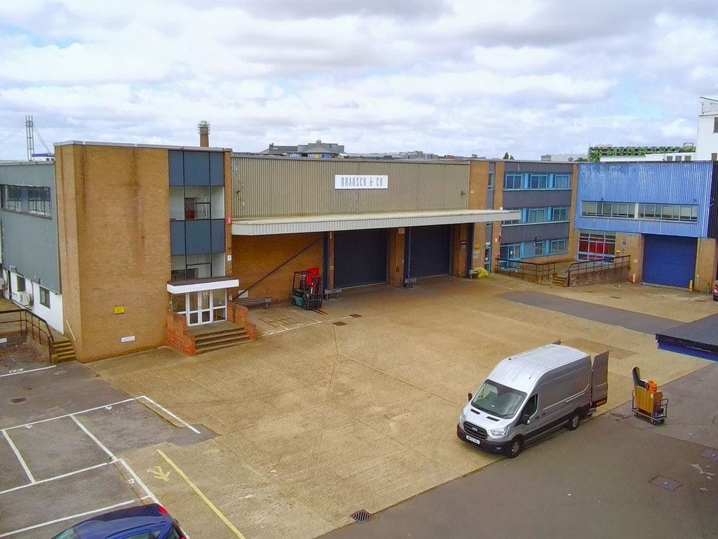 Property photo 3 of 4 Great West Trading Estate  Units 24 3.Jpg