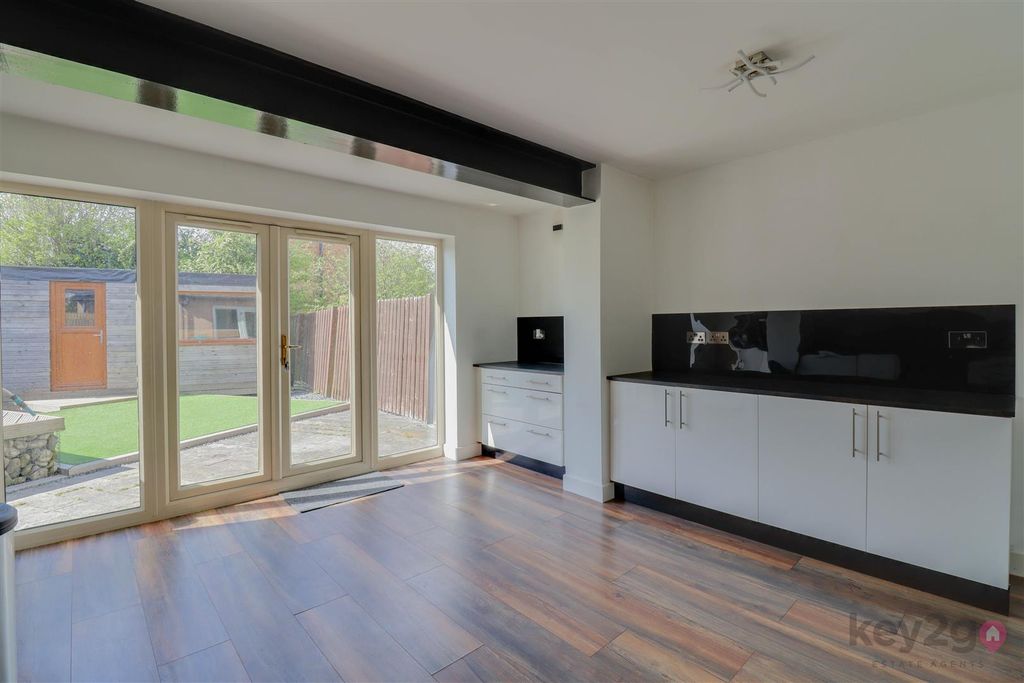 Property photo 3 of 28 Img_1125-Img_1127.Jpg