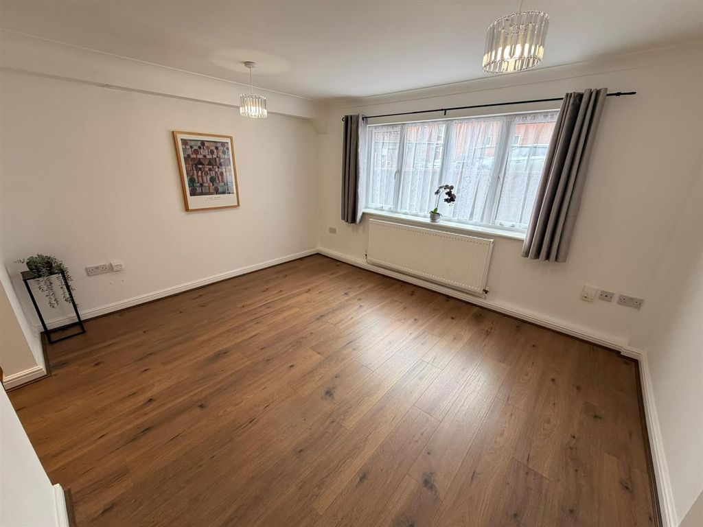 Property photo 1 of 13 Img_0736.Jpg