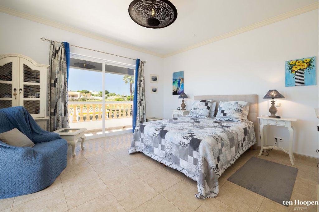 Property photo 3 of 30