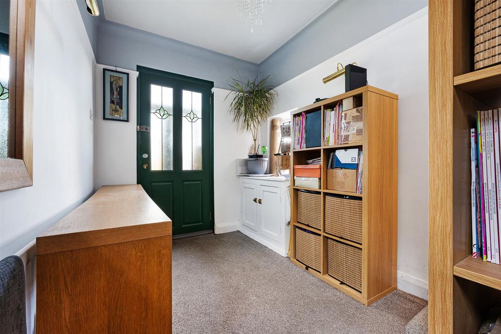 Property photo 2 of 24 Hallway