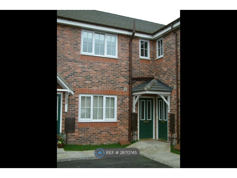 Property photo 1 of 17 1st Floor Flat With Own Front Door