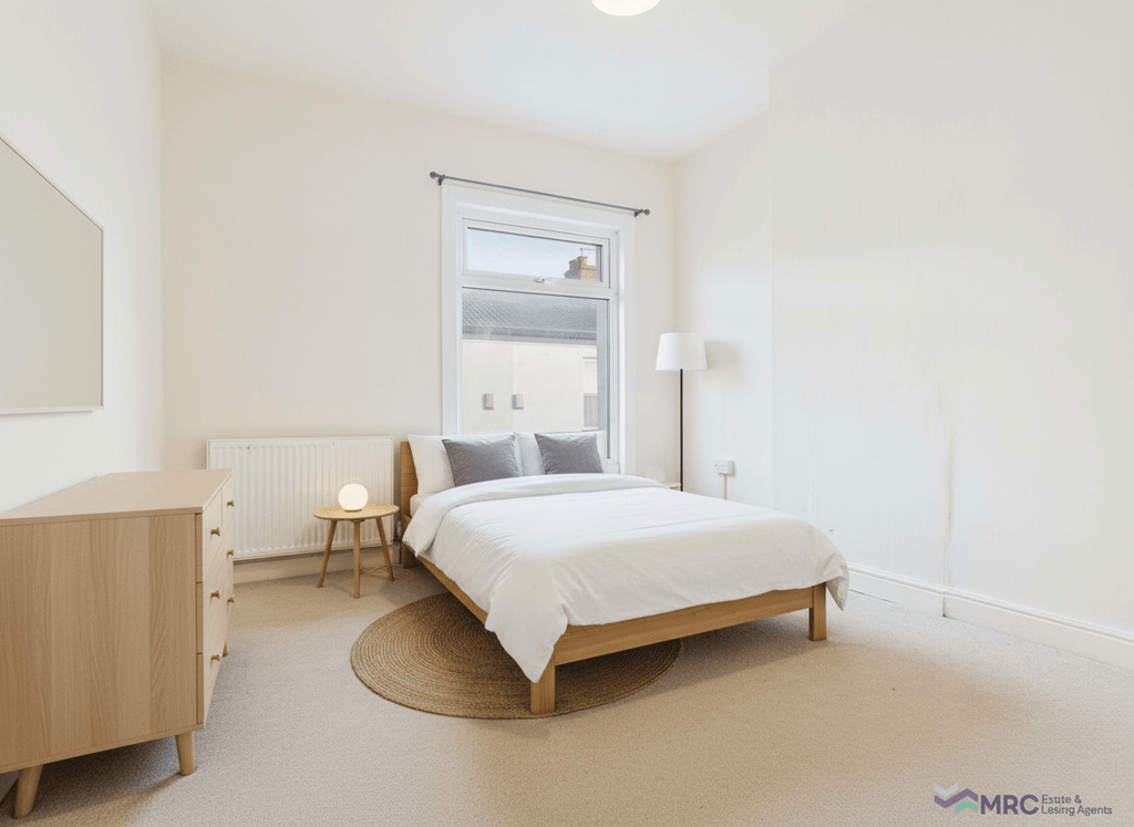 Property photo 3 of 13 Gallery