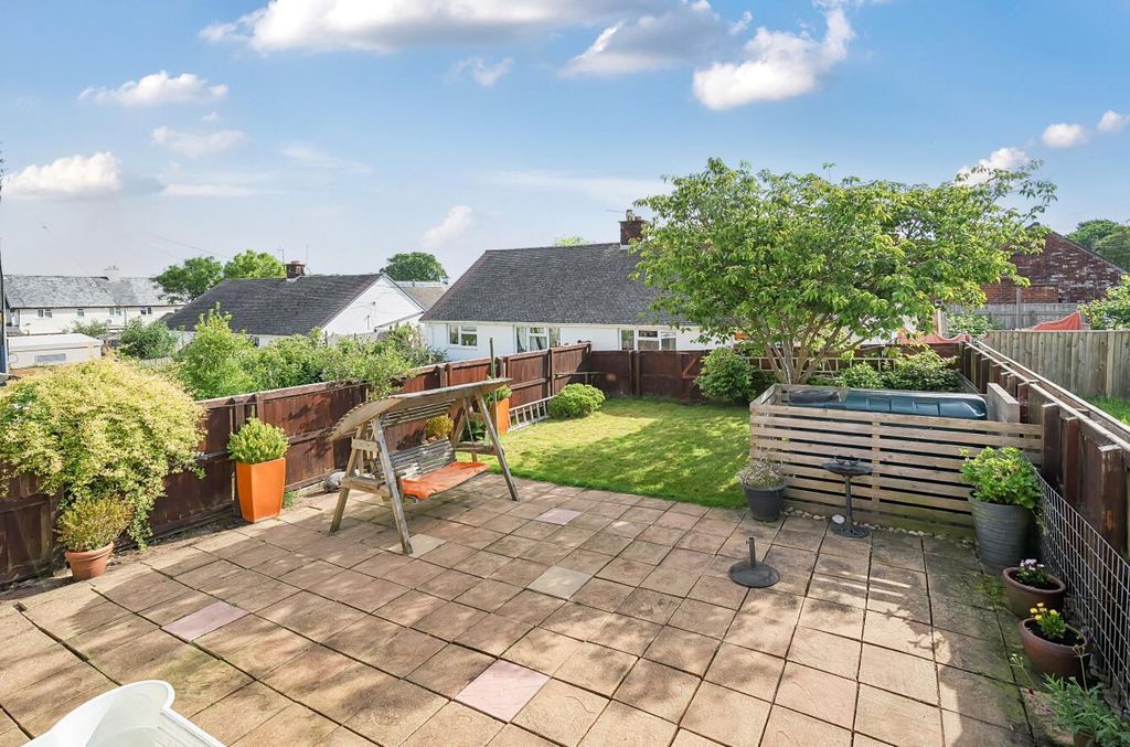 Property photo 2 of 20 Witheridge, Seddons