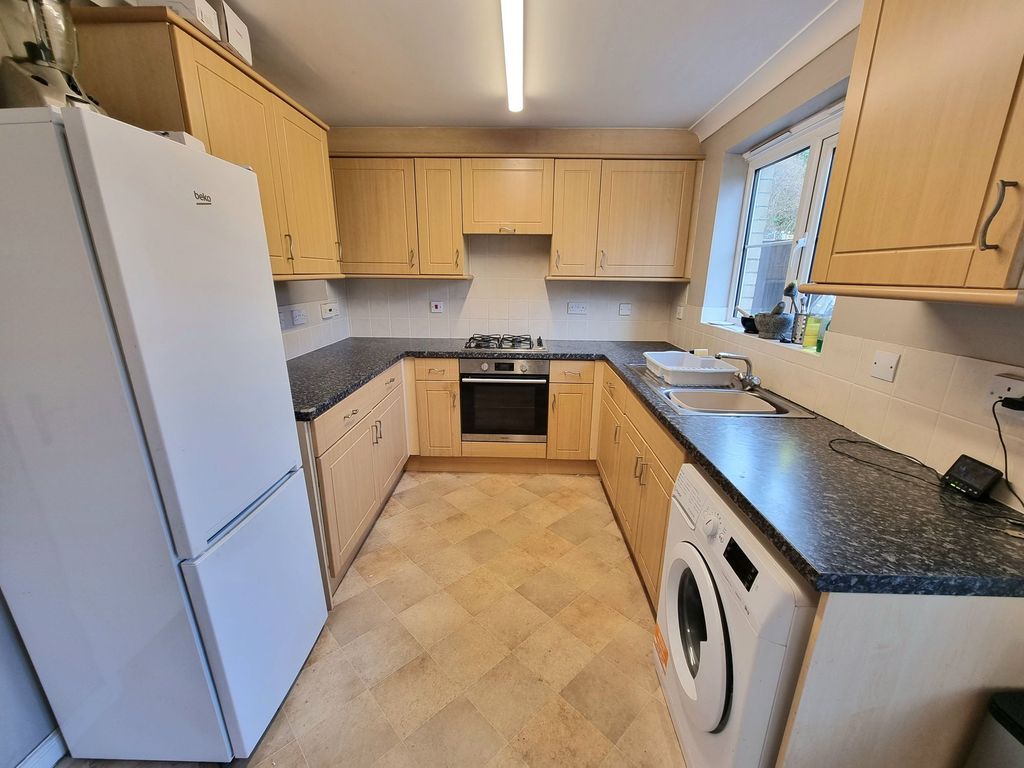 Property photo 3 of 21 Kitchen Diner