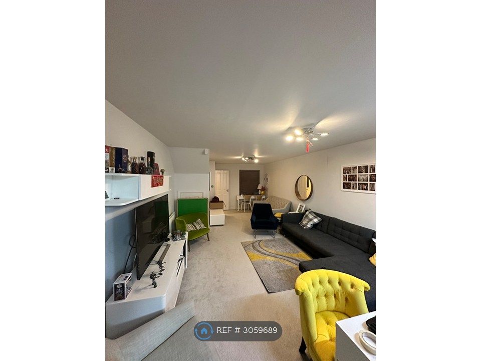 Property photo 2 of 6