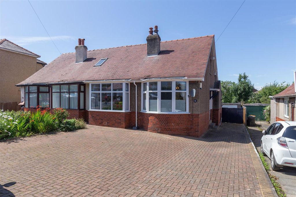 Property photo 1 of 22