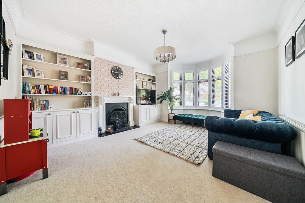 Property photo 2 of 38 1464783-2-6A108E2...