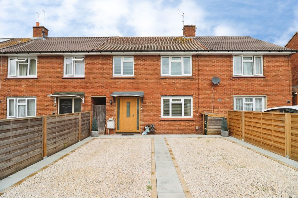 Property photo 1 of 17 Pbox-Img.Jpg