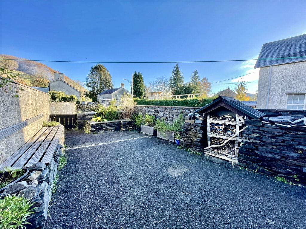 Property photo 3 of 15 Picture No. 04