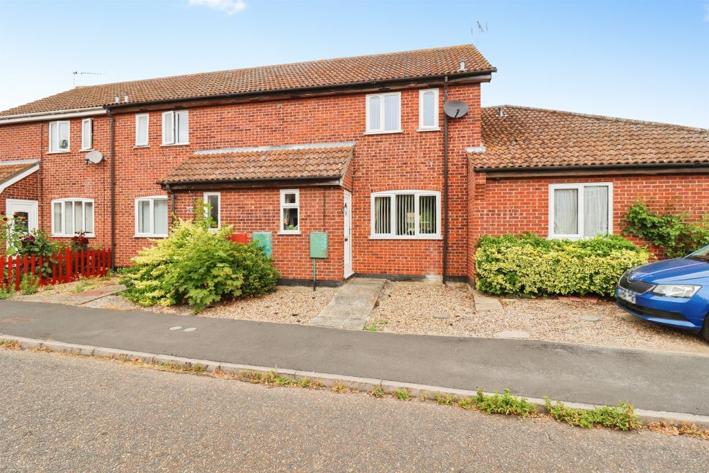 Property photo 1 of 18