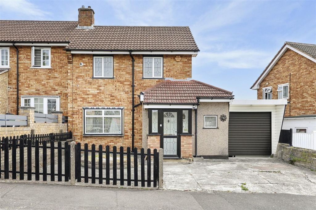 Property photo 1 of 22 4D4A6474.Jpg