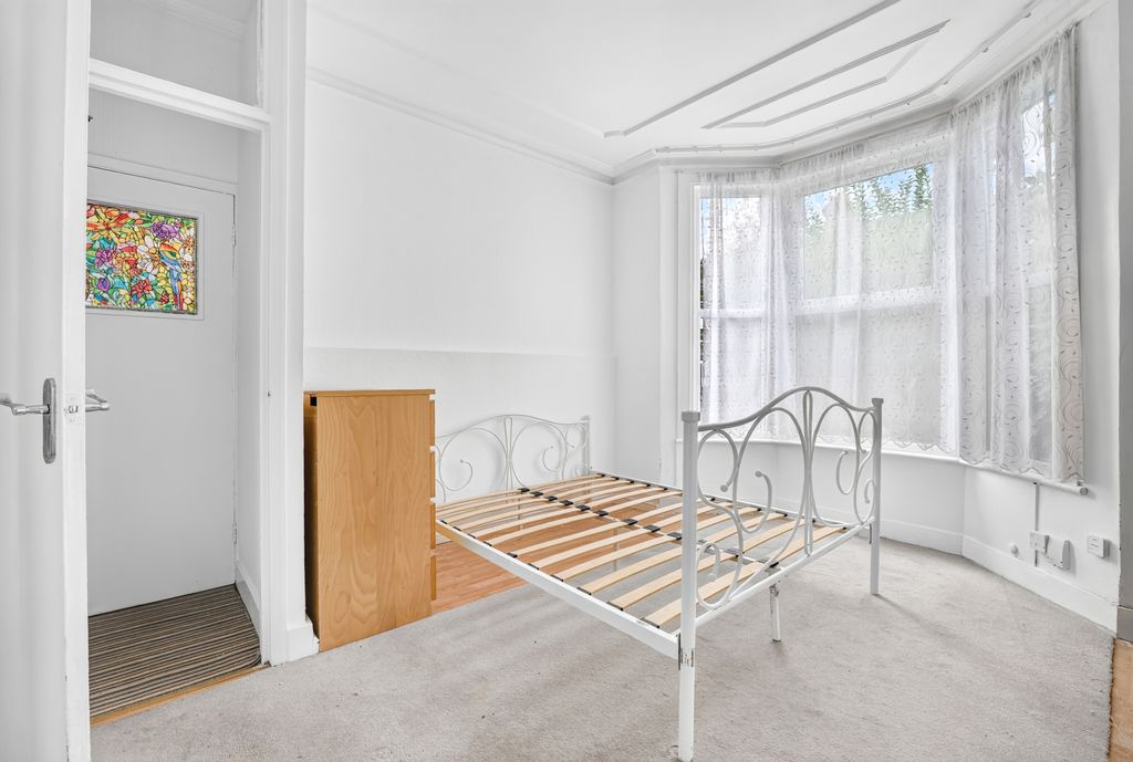 Property photo 3 of 13 10