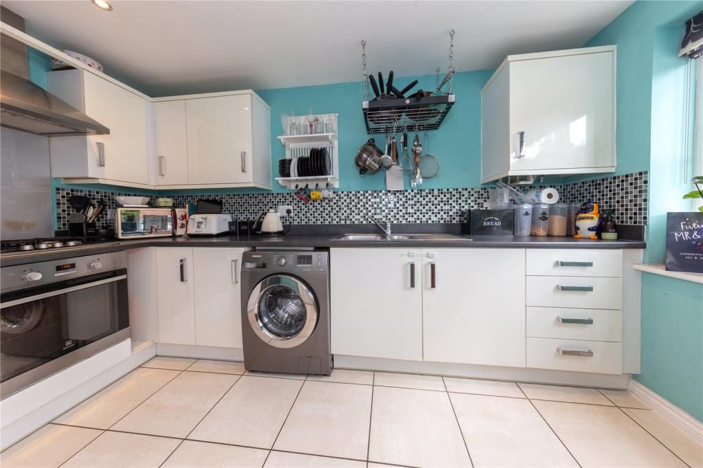 Property photo 3 of 20