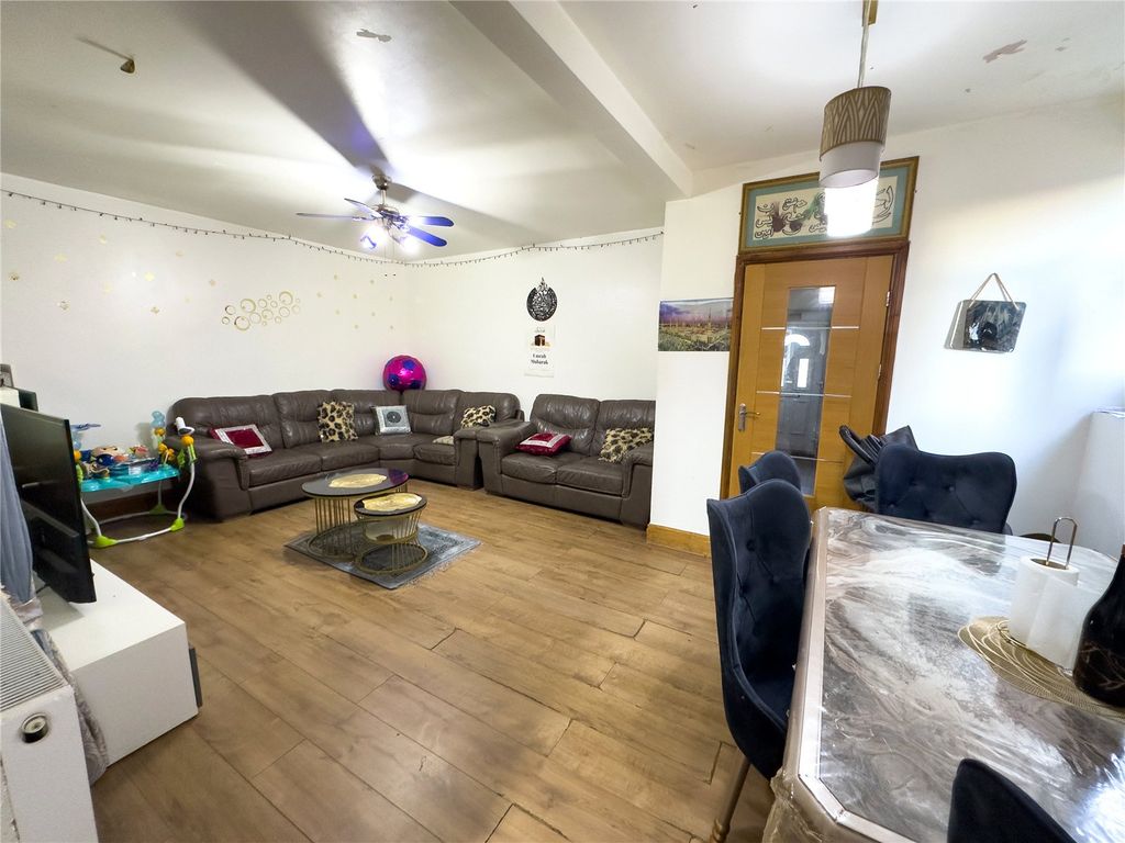 Property photo 3 of 25 Picture No. 36