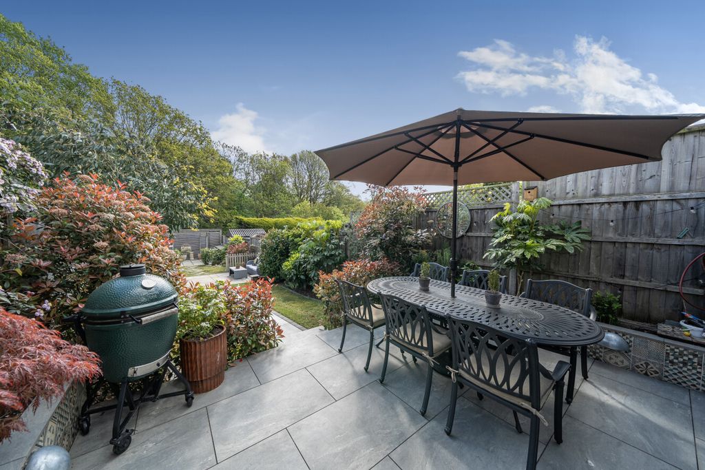 Property photo 3 of 24 1450757-21-69E8ba...