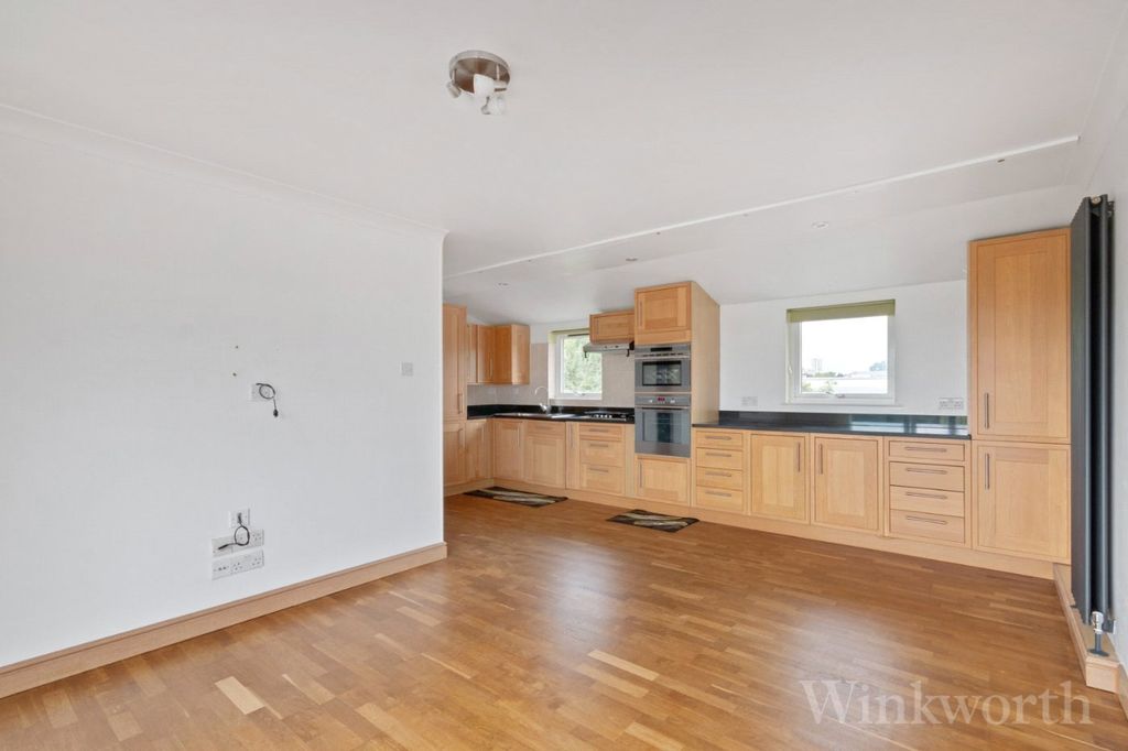 Property photo 2 of 9 Picture No. 07