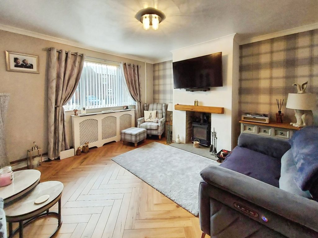 Property photo 2 of 15 Picture No. 09