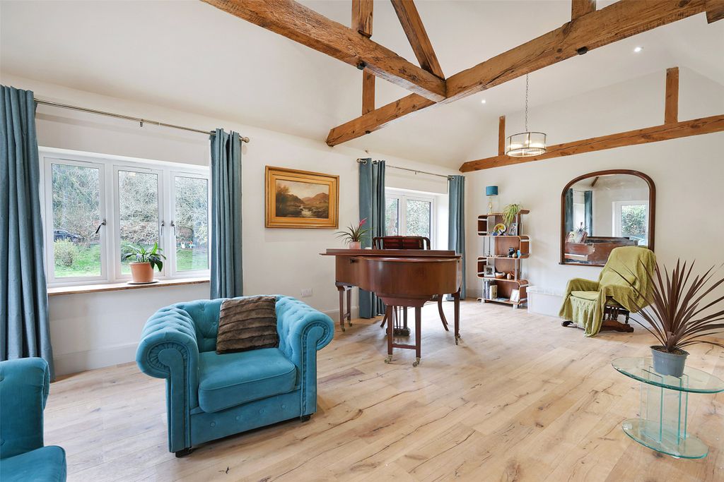 Property photo 3 of 12 Picture No. 07