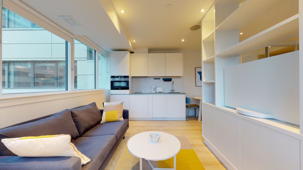 Property photo 2 of 13 Kitchen