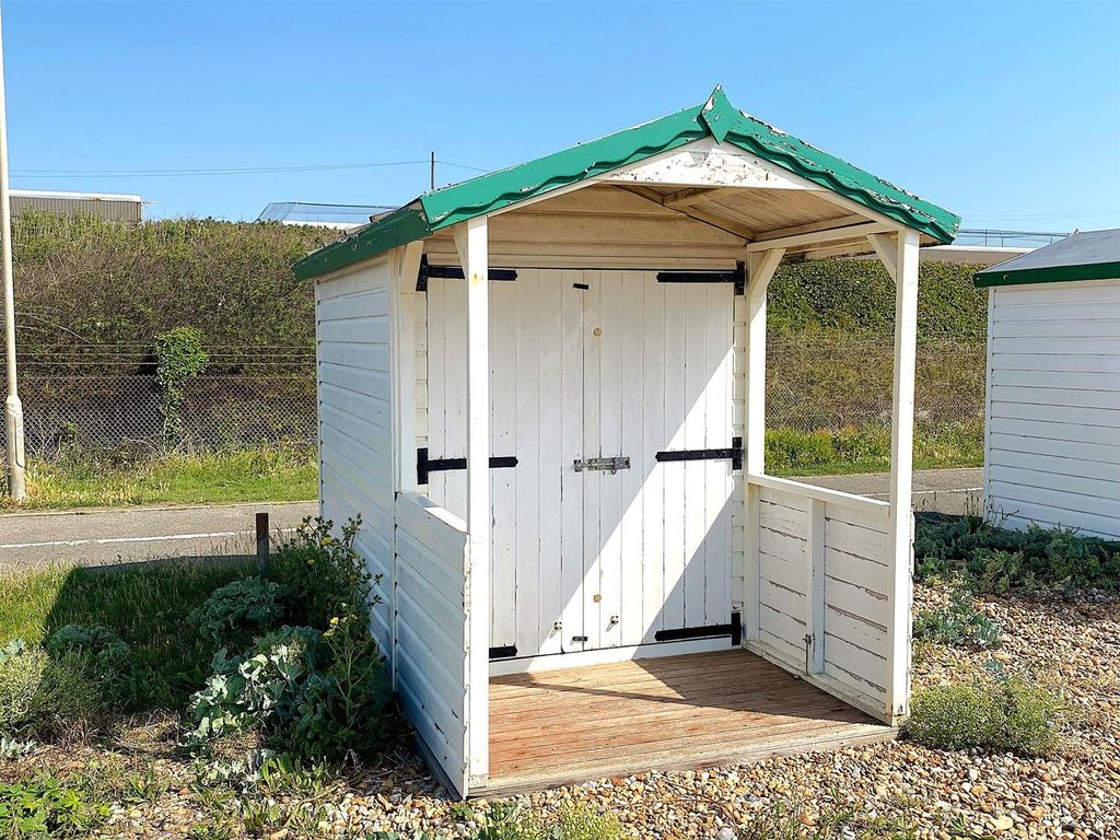 Property photo 2 of 7 Beach Hut 5, Glyne Gap - 7.Jpg