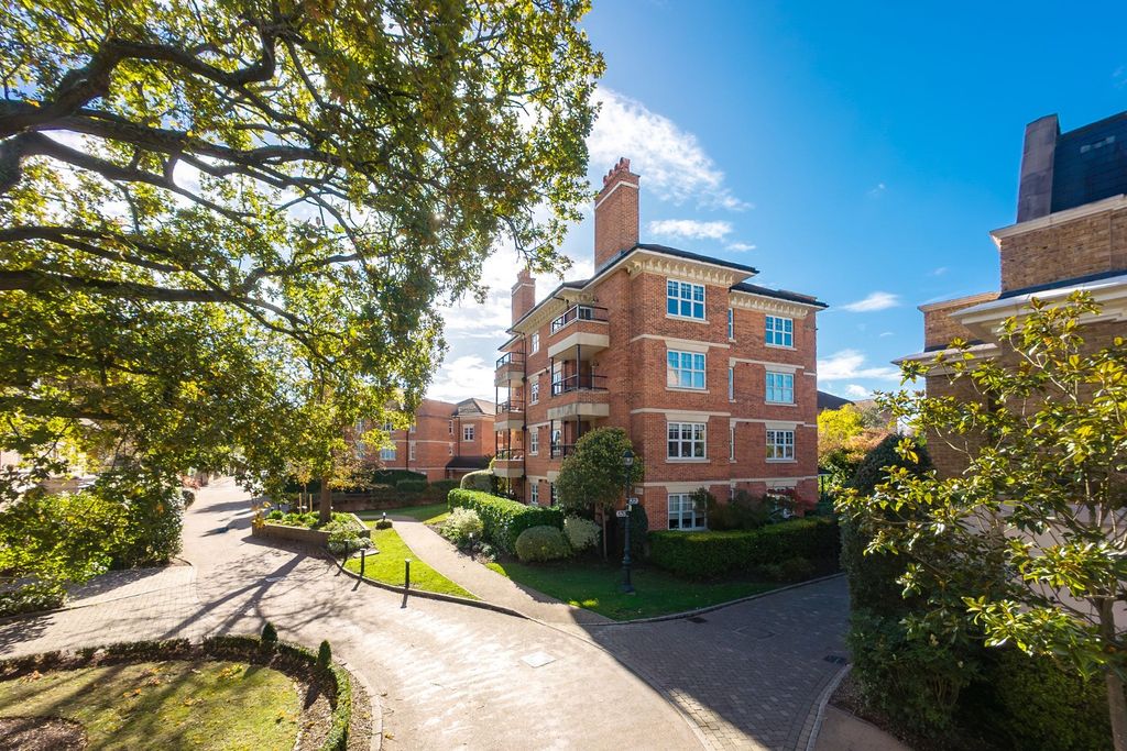 Property photo 1 of 14 4416151