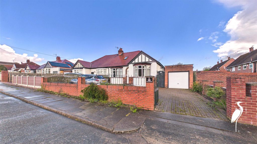 Property photo 1 of 24