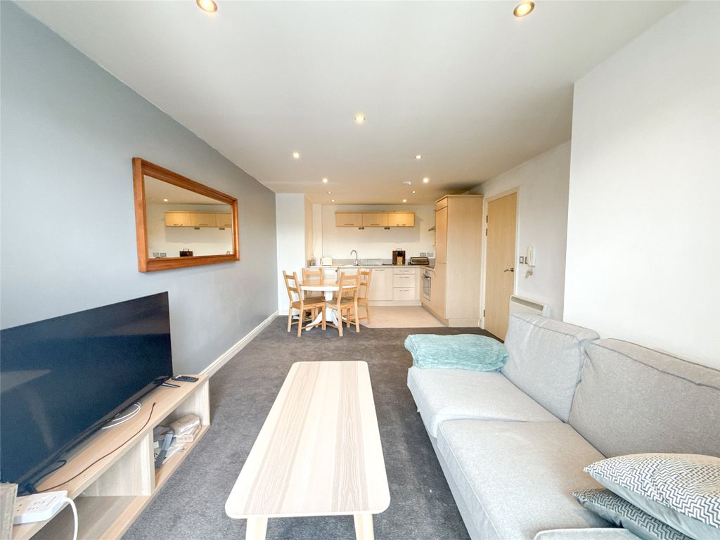 Property photo 2 of 20 Lounge/Diner/Kitchen