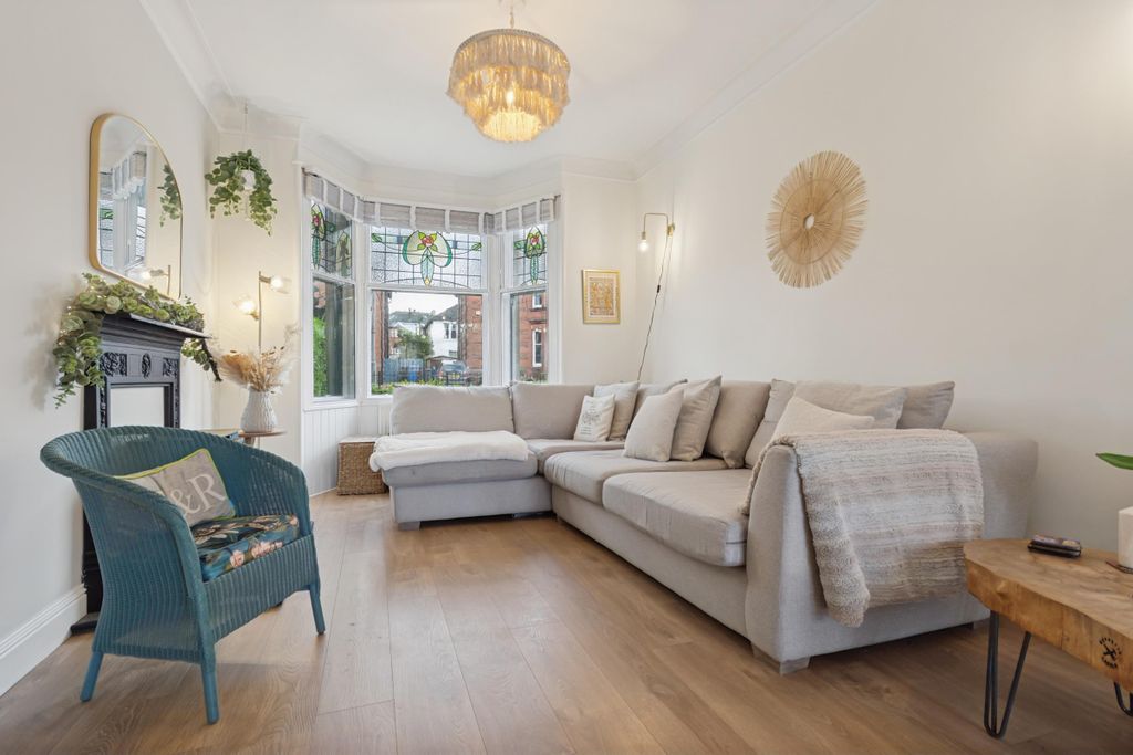 Property photo 2 of 45