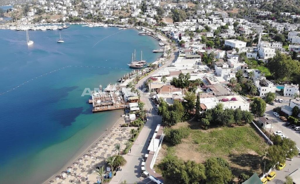 Property photo 2 of 38