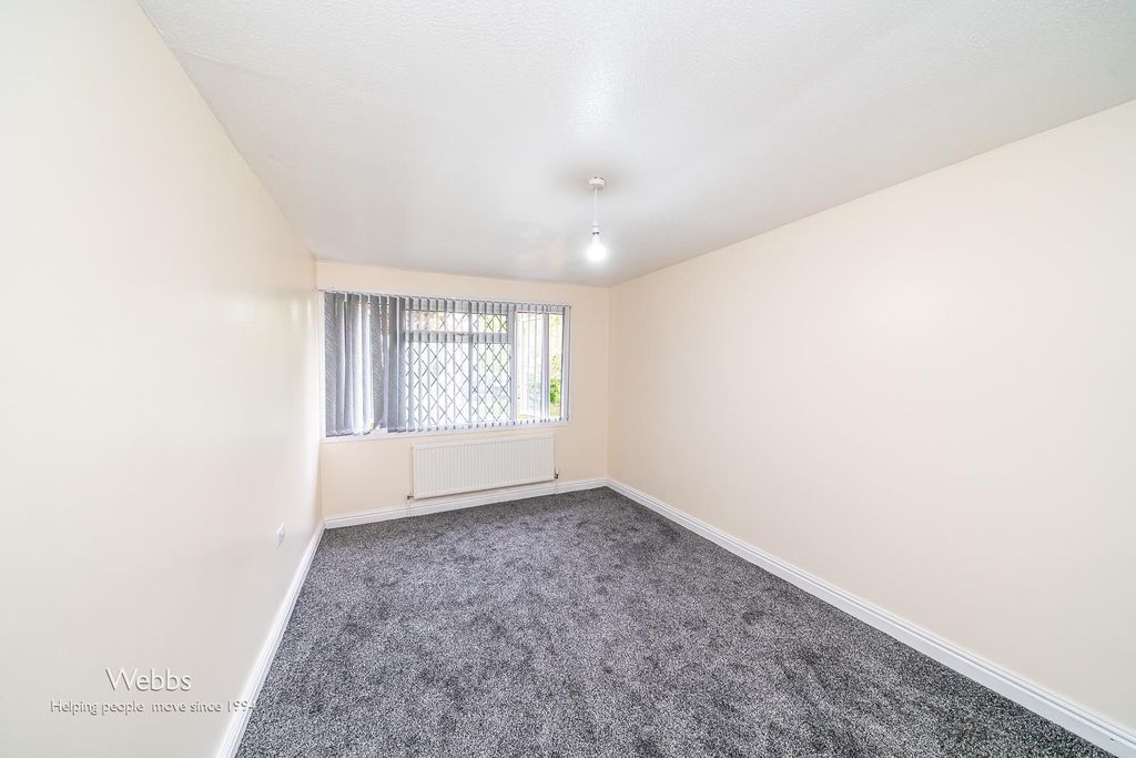 Property photo 2 of 36 Â© Webbs Estate Agents Â© (50 Of 98).Jpg