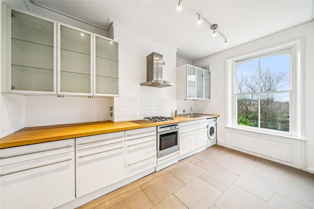 Property photo 2 of 7 Picture No. 03