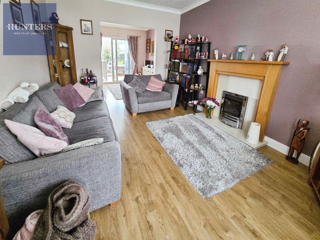 Property photo 3 of 23 Pbox-Img.Jpg
