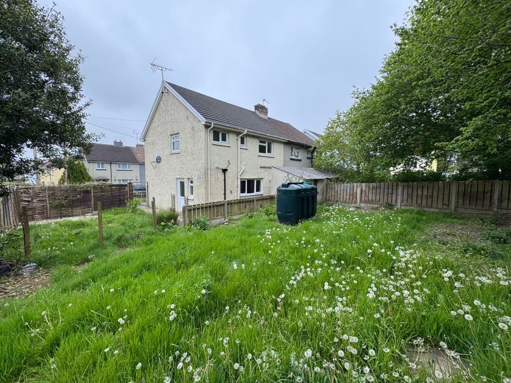 Property photo 2 of 24