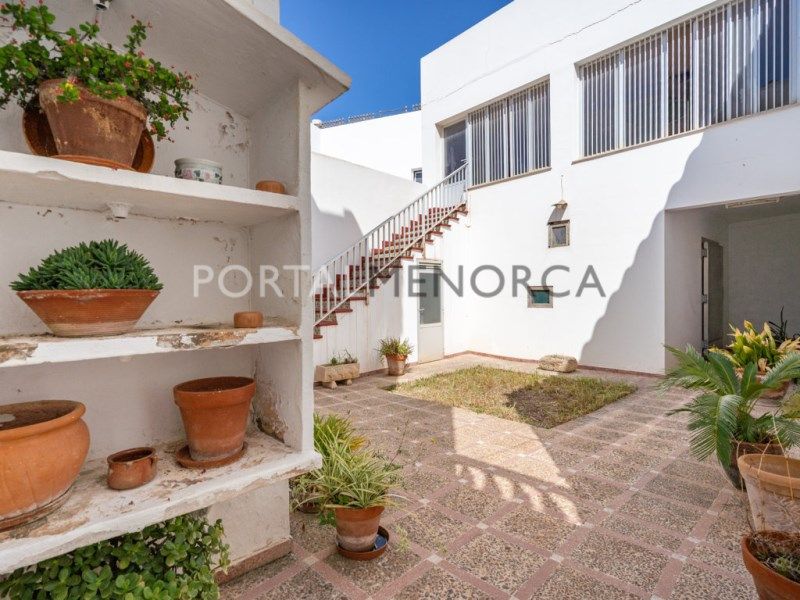 Property photo 1 of 25