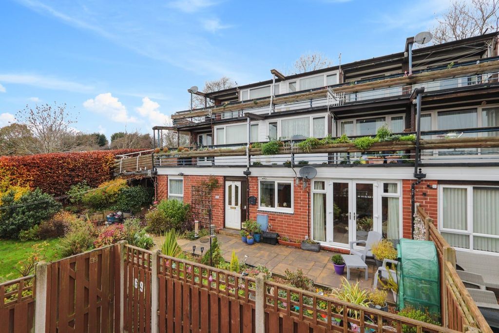 Property photo 2 of 33 Front