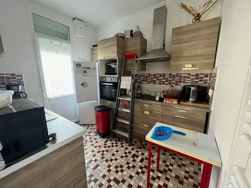 Property photo 3 of 10