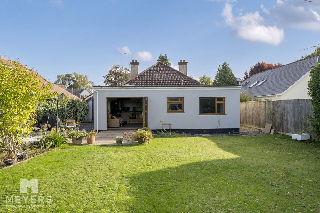 Property photo 1 of 21