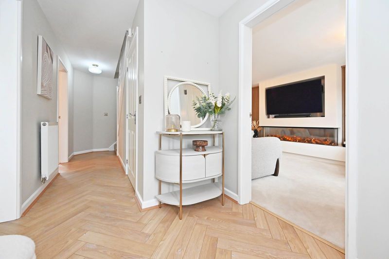 Property photo 2 of 63 Entrance Hall