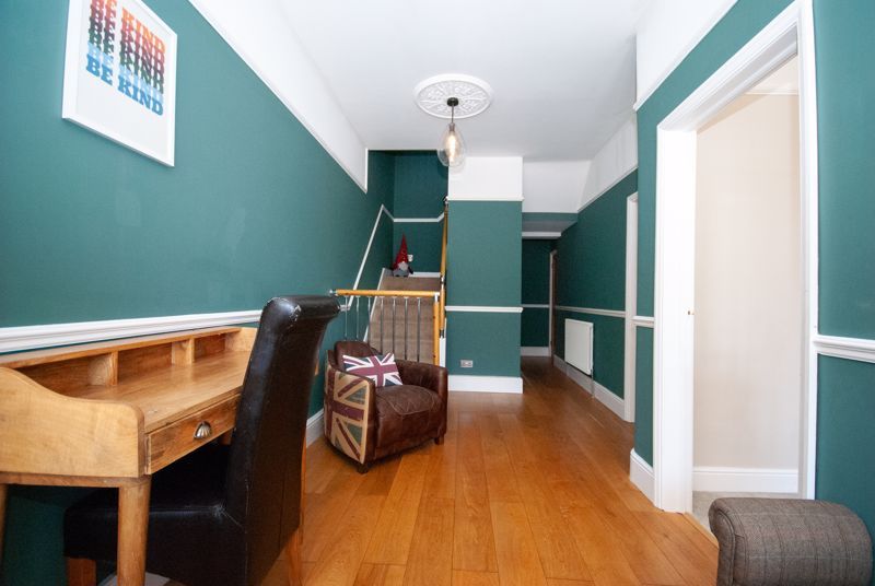 Property photo 2 of 24 Hall
