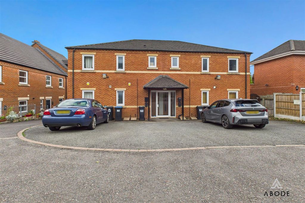 Property photo 1 of 13 Cam02544G0-Pr0313-Still001.Jpg