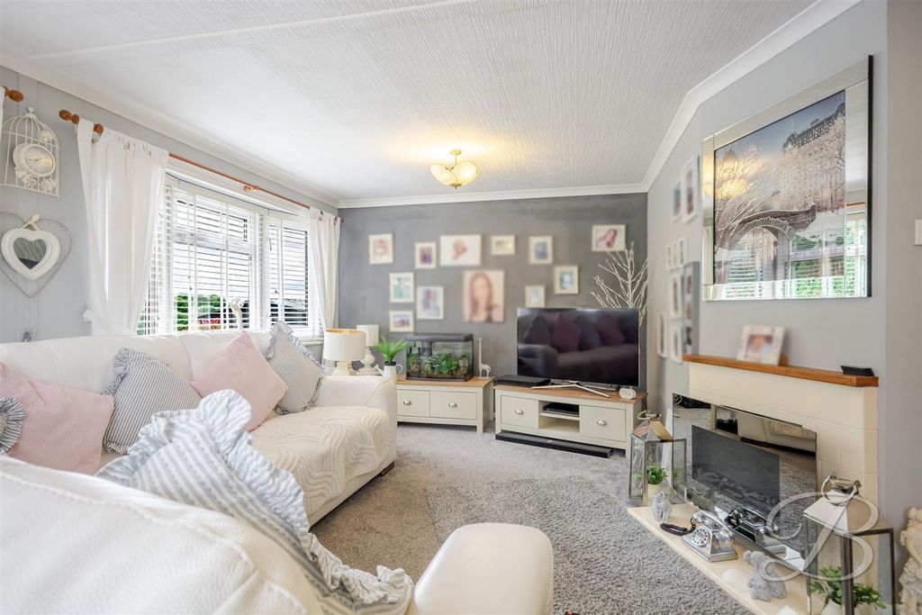 Property photo 3 of 32 Ccltd-24.Jpg